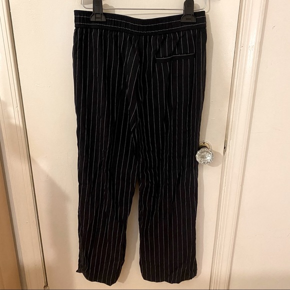 NWOT Petite Eileen Fisher Navy Pinstriped Wide-Leg Cropped Pant - Picture 4 of 6